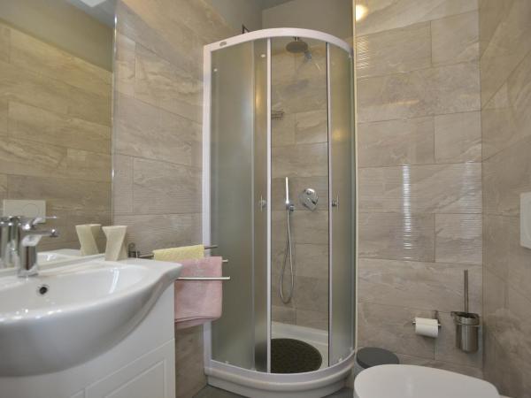 Guest house l'Edera di Gavina apt : photo 6 de la chambre studio