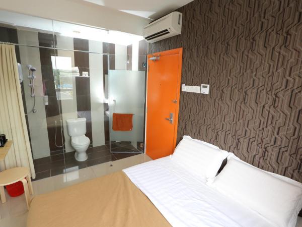 1 Hotel Taman Connaught : photo 8 de la chambre chambre deluxe