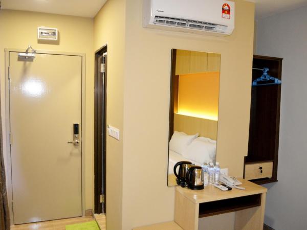 City Central Hotel : photo 7 de la chambre chambre familiale deluxe