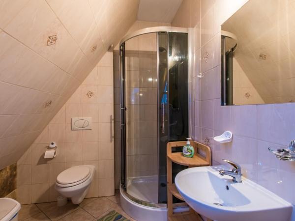 Apartamenty i pokoje gościnne Nowita : photo 2 de la chambre chambre familiale