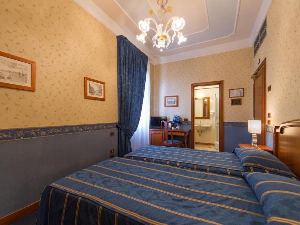 Diana Park Hotel : photo 2 de la chambre chambre lits jumeaux