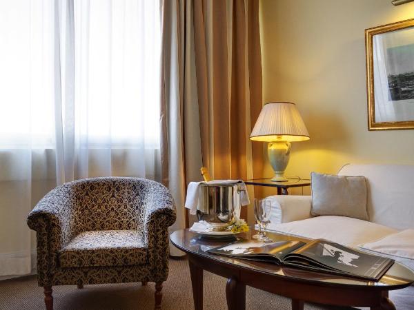 Mercure Catania Excelsior : photo 5 de la chambre chambre double ou lits jumeaux standard