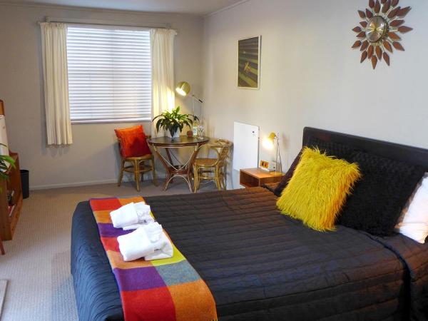 The Lake Motel : photo 1 de la chambre studio lit queen-size 