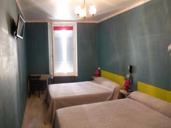 Hotel Régina : photo 5 de la chambre chambre quadruple