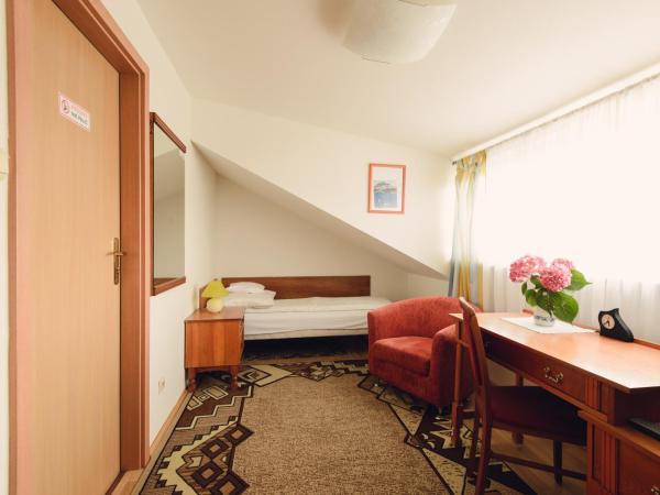 Pokoje Gościnne Akropol : photo 6 de la chambre chambre lits jumeaux