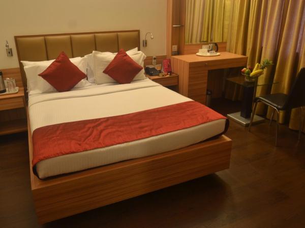 Hotel Plaza : photo 4 de la chambre chambre double ou lits jumeaux exécutive