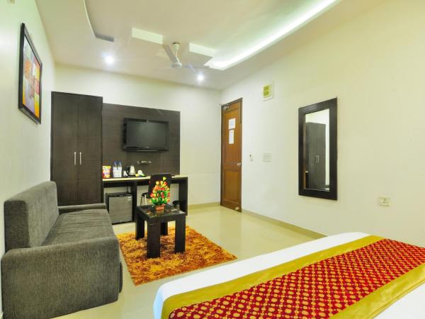 Hotel Sky Rich International - 05 Mins from Karol Bagh Metro Station : photo 2 de la chambre chambre familiale