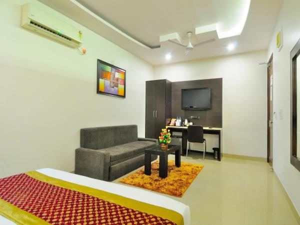 Hotel Sky Rich International - 05 Mins from Karol Bagh Metro Station : photo 9 de la chambre chambre deluxe