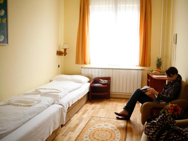 Hotel Bara Junior : photo 1 de la chambre chambre simple