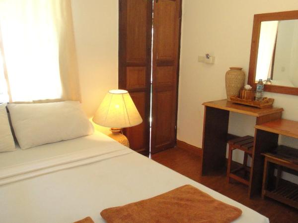 Tropical Garden Bungalow : photo 3 de la chambre chambre double Économique