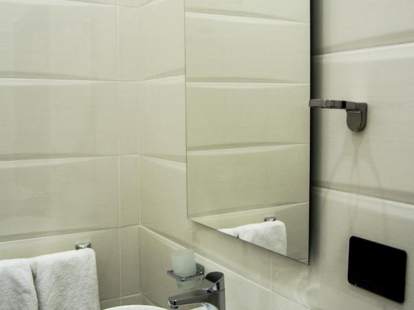 Civico 7 : photo 1 de la chambre chambre double avec balcon