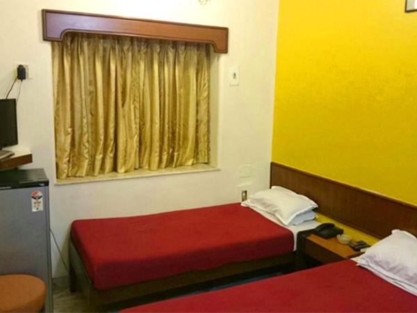 Hotel Mogul Palace - Near Masjid Bunder Mumbai : photo 3 de la chambre chambre double Économique