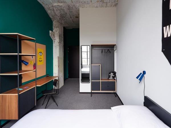The Social Hub Maastricht : photo 2 de la chambre chambre lit queen-size deluxe
