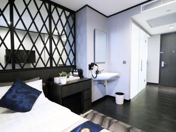 Hotel NuVe Urbane : photo 10 de la chambre chambre simple avec salle de bains