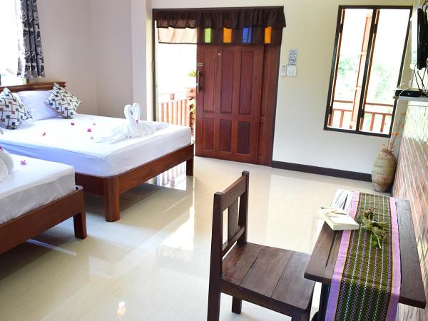 Siam Guesthouse : photo 4 de la chambre chambre triple deluxe