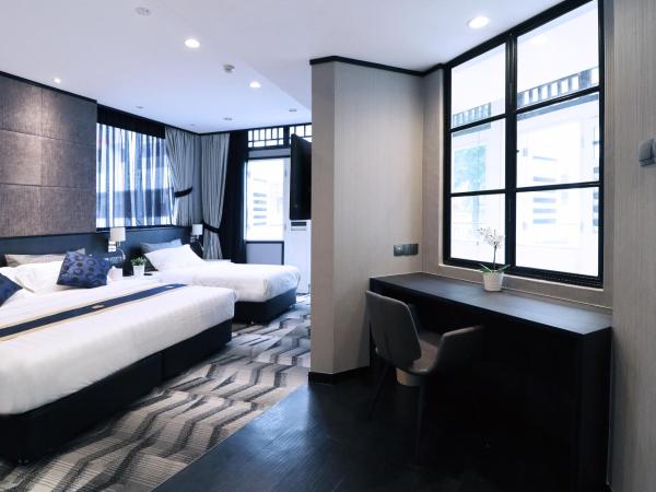 Hotel NuVe Urbane : photo 8 de la chambre chambre familiale avec salle de bains