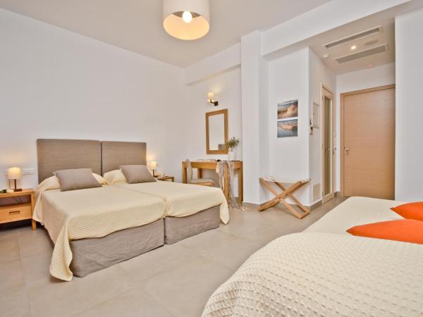 Xenia Hotel : photo 1 de la chambre chambre triple