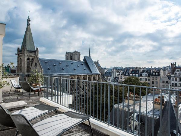 Hôtel Parc Saint-Séverin - Esprit de France : photo 3 de la chambre chambre exécutive - vue panoramique