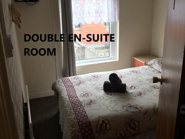 Coco Beach Hotel : photo 4 de la chambre chambre double avec salle de bains privative