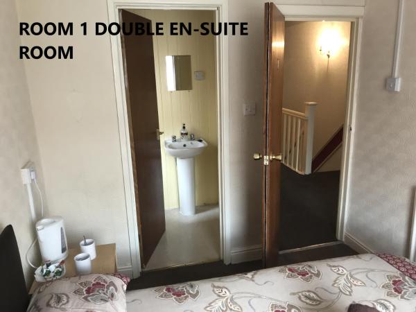 Coco Beach Hotel : photo 3 de la chambre chambre double avec salle de bains privative