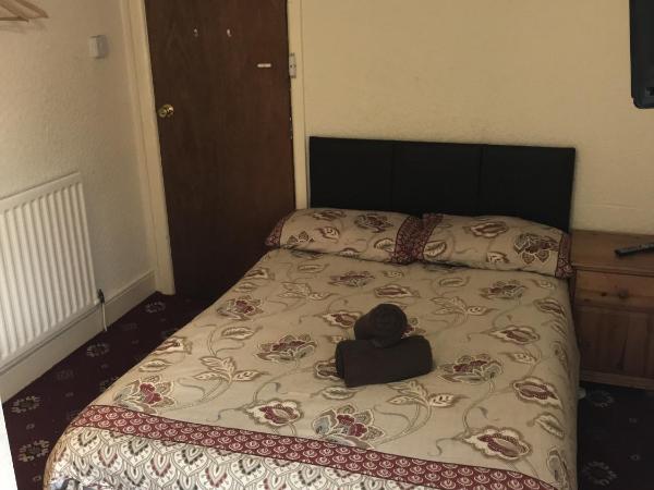 Coco Beach Hotel : photo 1 de la chambre chambre double avec salle de bains privative