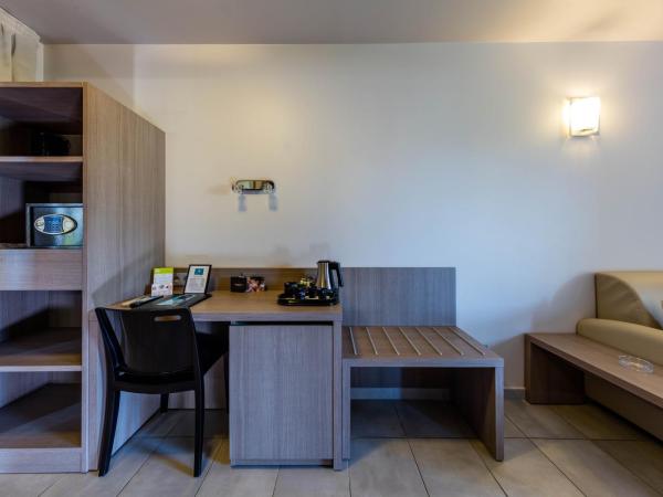 Hôtel Marina Corsica : photo 8 de la chambre suite 2 chambres