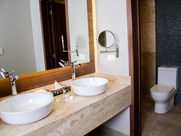 Hotel 5 de Mayo : photo 7 de la chambre chambre lit king-size deluxe