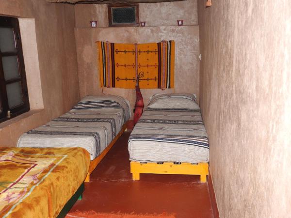 Cinema Riad : photo 2 de la chambre chambre triple avec salle de bains commune