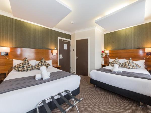 Chester Hotel : photo 7 de la chambre chambre quadruple avec salle de bains privative