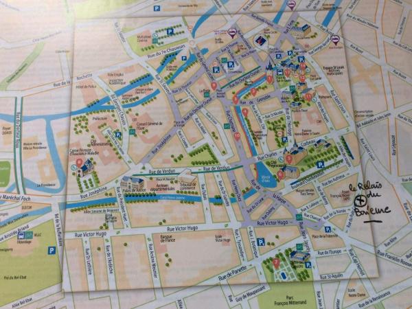 LE RELAIS DU BON'EURE : photo 2 de la chambre chambre supérieure lit queen-size