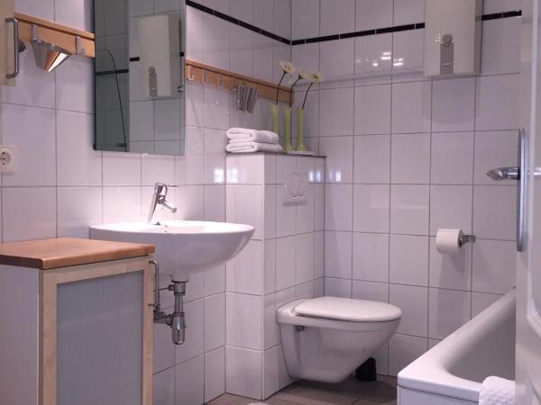 Düsseldorfer Domicil Media Harbour : photo 9 de la chambre appartement