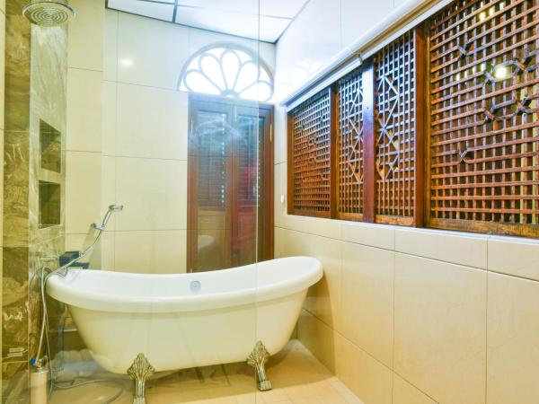 5 Heeren Museum Residence : photo 3 de la chambre the grand boulevard suite