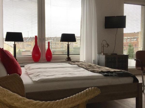 Düsseldorfer Domicil Media Harbour : photo 8 de la chambre appartement avec balcon