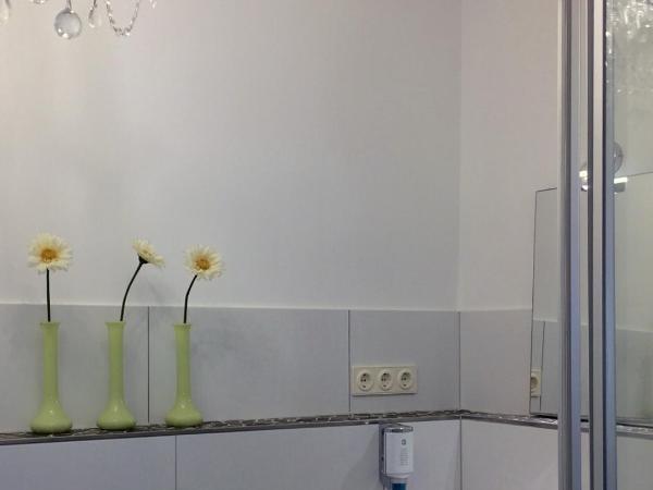 Düsseldorfer Domicil Media Harbour : photo 2 de la chambre appartement avec balcon