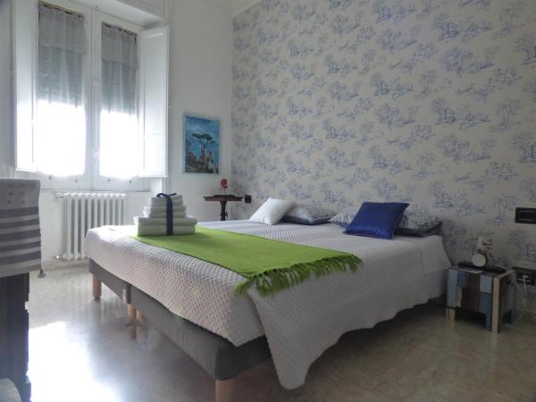 Conte di Morelia : photo 6 de la chambre chambre lits jumeaux avec salle de bains privative