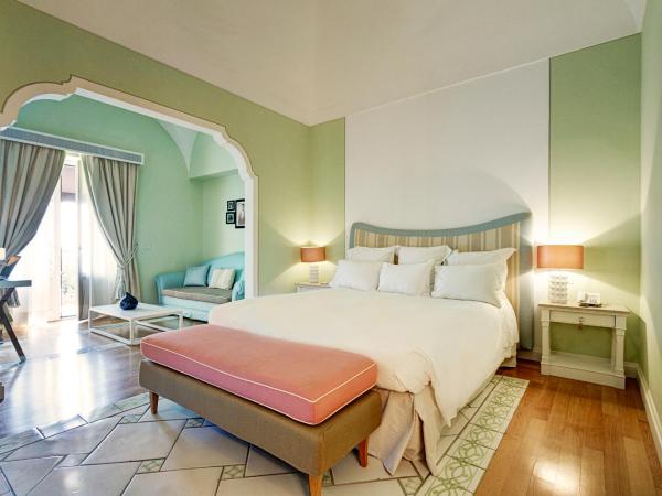 Capri Tiberio Palace - The Leading Hotels of the World : photo 7 de la chambre junior suite with city view