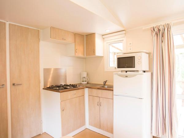 Village Vacances Le Parc Des Chênes (by Popinns) : photo 8 de la chambre mobile home - 8 personnes