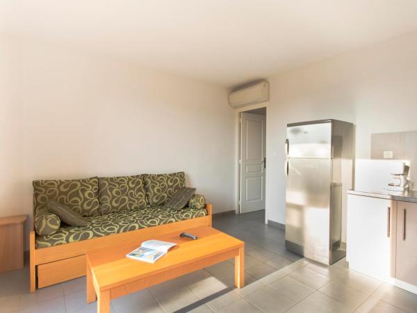 Village Vacances Le Parc Des Chênes (by Popinns) : photo 5 de la chambre appartement supérieur (5 personnes)