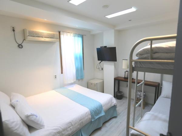 Must Stay Hotel Myeongdong : photo 3 de la chambre chambre familiale