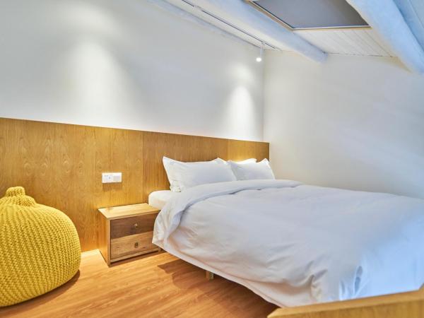 Wei Wen Inn : photo 6 de la chambre chambre lit king-size - vue sur montagne