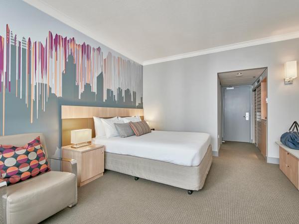 Mercure Perth : photo 3 de la chambre chambre supérieure lit queen-size