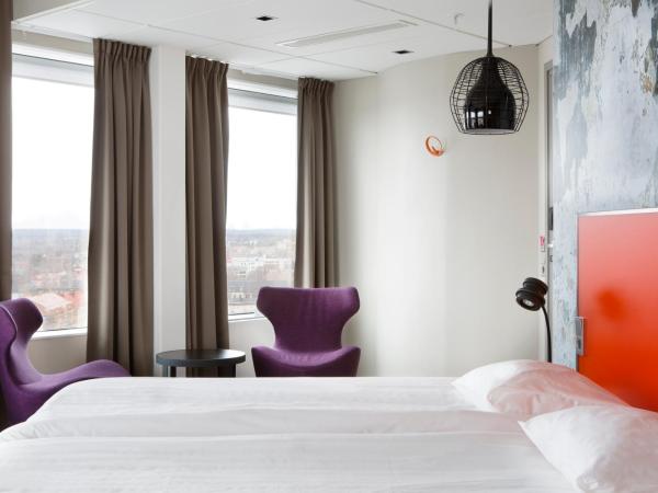 Comfort Hotel Winn : photo 4 de la chambre chambre d'angle double