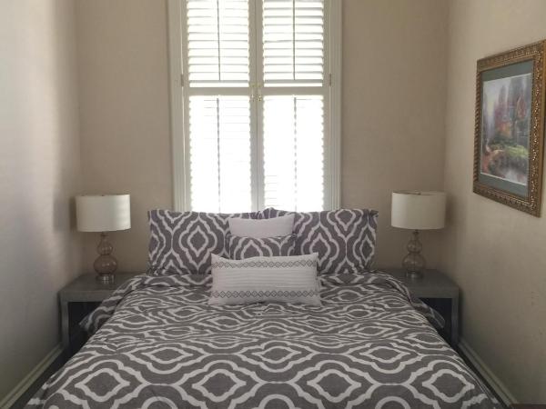 Chateau Orleans : photo 1 de la chambre appartement 1 chambre