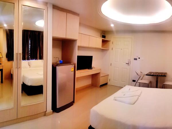 B-your home Hotel Donmueang Airport Bangkok -SHA Certified SHA Plus : photo 2 de la chambre chambre lit queen-size deluxe