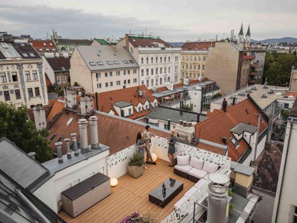 Hotel Rathaus - Wein & Design : photo 2 de la chambre suite loft avec terrasse