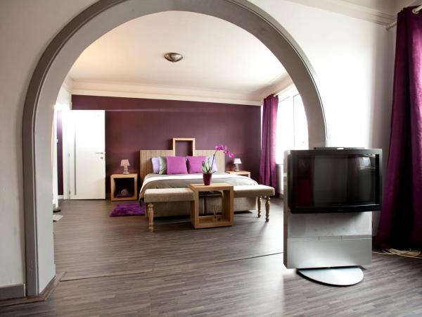 B&B Luxe Suites 1-2-3 : photo 6 de la chambre suite avec balcon