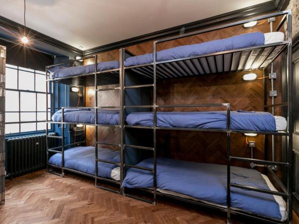 The Baxter Hostel : photo 2 de la chambre lits superposés dans dortoir mixte de 12 lits