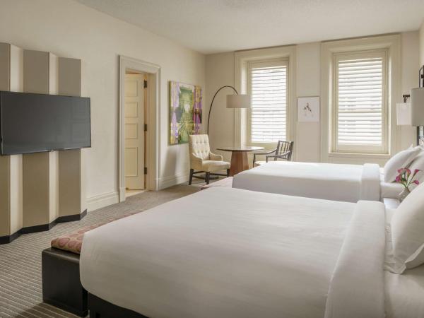 The Bellevue Hotel, in the Unbound Collection by Hyatt : photo 9 de la chambre chambre lit queen-size avec baignoire accessible aux personnes à mobilité réduite