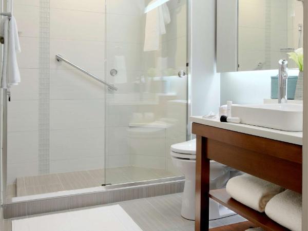 Hyatt Place Charlotte Downtown : photo 5 de la chambre chambre lit king-size avec canapé-lit - Étage supérieur