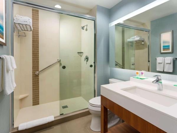 Hyatt Place Chicago/Downtown - The Loop : photo 8 de la chambre chambre lit king-size avec canapé-lit et vue